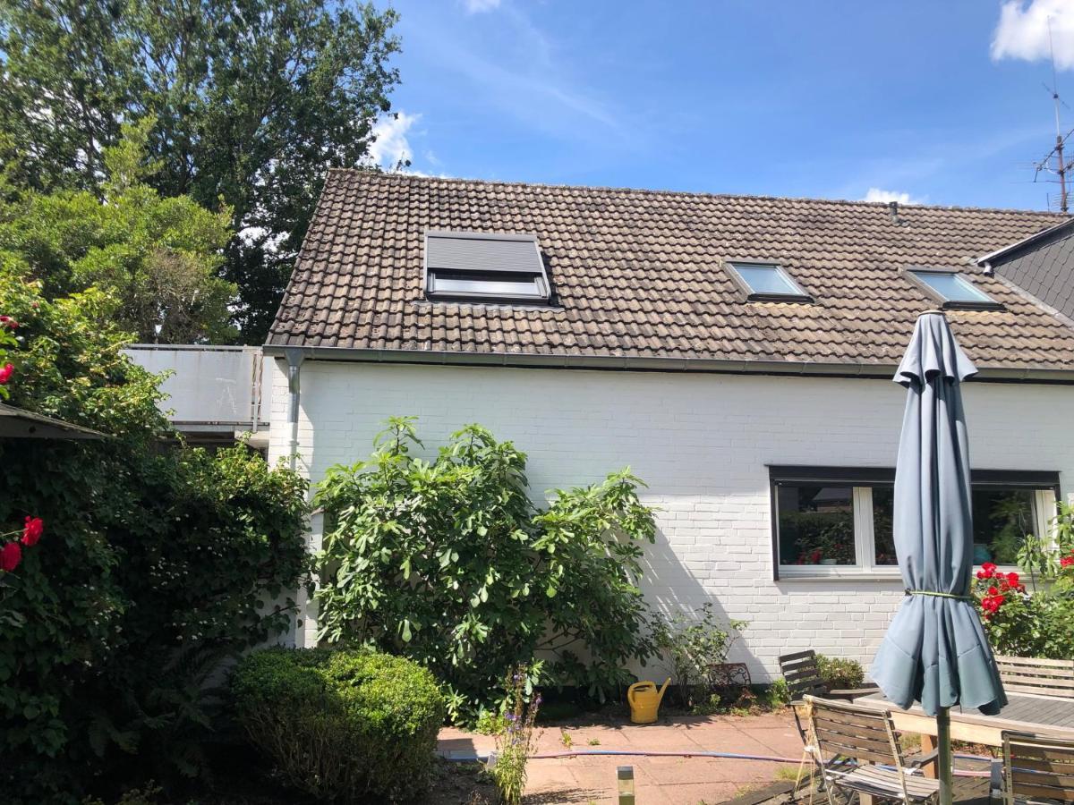 Nettes Appartment In Langenhagen Хановер Екстериор снимка