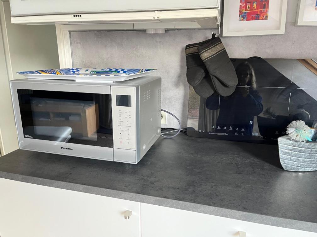 Nettes Appartment In Langenhagen Хановер Екстериор снимка